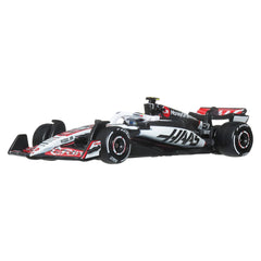 Hot Wheels Premium MoneyGram Haas 2025 Formula 1® Team #31 & Team #87